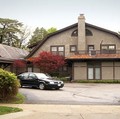 Konglomerat Warren Buffet Pilih Tinggal di Rumah Sederhana Ini