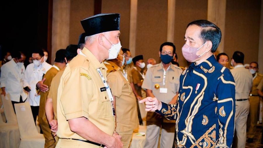 Pengarahan Presiden RI Jokowi Tentang Aksi Afirmasi Bangga Buatan Indonesia, 25 Maret 2022 (Laily Rachev - Biro Pers Sekretariat Presiden)