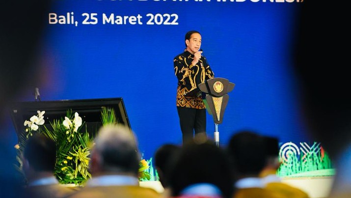 Pengarahan Presiden RI Jokowi Tentang Aksi Afirmasi Bangga Buatan Indonesia, 25 Maret 2022 (Laily Rachev - Biro Pers Sekretariat Presiden) Pengarahan Presiden RI Jokowi Tentang Aksi Afirmasi Bangga Buatan Indonesia, 25 Maret 2022 (Laily Rachev - Biro Pers Sekretariat Presiden)