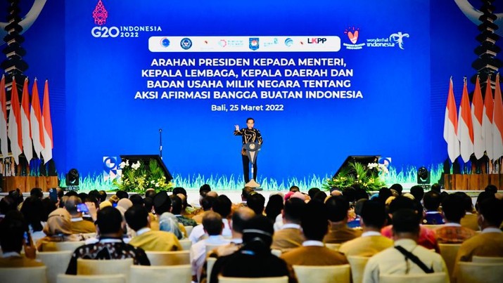 Pengarahan Presiden RI Jokowi Tentang Aksi Afirmasi Bangga Buatan Indonesia, 25 Maret 2022 (Laily Rachev - Biro Pers Sekretariat Presiden) Pengarahan Presiden RI Jokowi Tentang Aksi Afirmasi Bangga Buatan Indonesia, 25 Maret 2022 (Laily Rachev - Biro Pers Sekretariat Presiden)