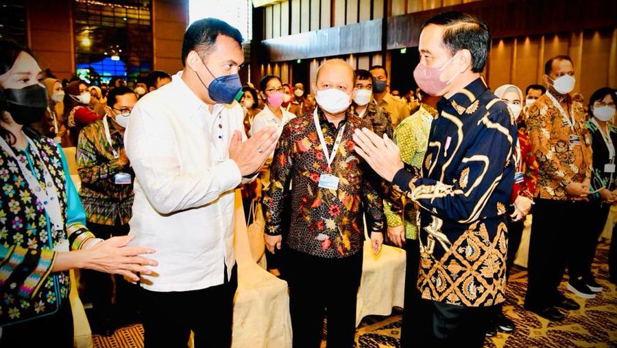 Pengarahan Presiden RI Jokowi Tentang Aksi Afirmasi Bangga Buatan Indonesia, 25 Maret 2022 (Laily Rachev - Biro Pers Sekretariat Presiden)