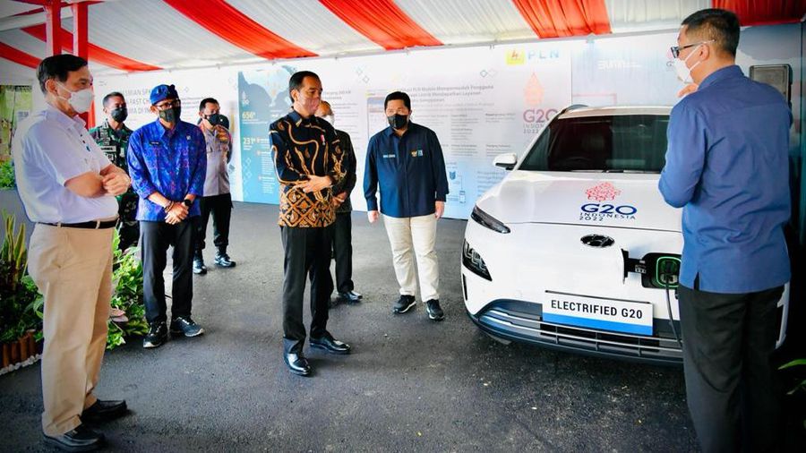 Presiden Jokowi Resmikan SPKLU Ultra Fast Charging Pertama di Indonesia. (Kris - Biro Pers Sekretariat Presiden)