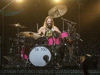 Taylor Hawkins, Penabuh Drum Foo Fighters Meninggal Dunia