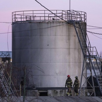 Penampakan Kilang BBM Ukraina yang Diserang Rudal Rusia