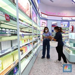 Sinta Diamor, Awalnya Jualan Baju Kini CEO 3 Brand Kosmetik