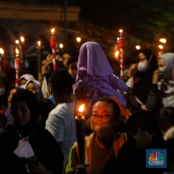 Intip Semarak Pawai Obor Sambut Bulan Ramadan 1443 Hijriah