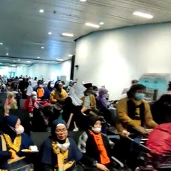 Heboh Keramaian di Soetta, Tes PCR Ditambah