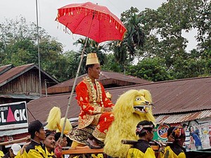 Sejarah Jampana, dari Tandu Pengantin Sunat hingga Pawai Agustusan
