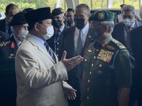 Menhan Prabowo 'Blusukan' di Malaysia, Temui Raja & Menteri