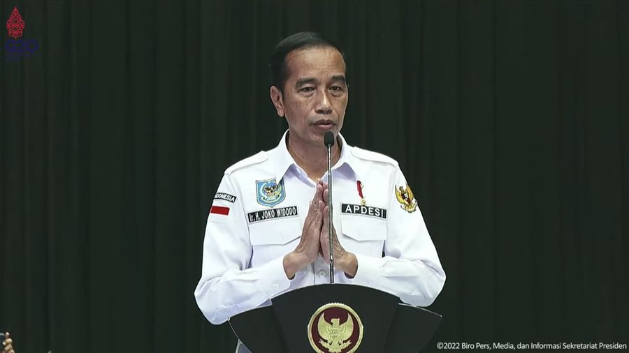 Presiden Joko Widodo (Jokowi( Saat Memberikan Sambutan Pada Acara Pembukaan Silaturahmi Nasional APDESI Tahun 2022, Jakarta, 29 Maret 2022. (Tangkapan Layar Youtube Sekretariat Presiden)