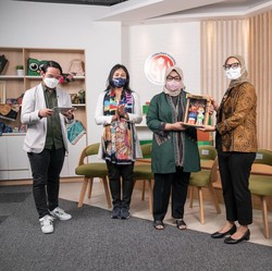 Tokopedia & Dekranasda DKI Jakarta Resmikan Toko JakArtisan