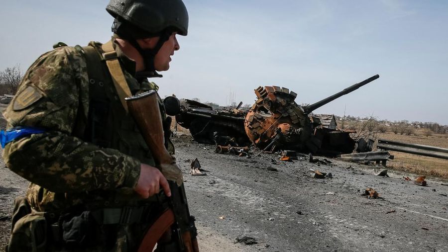 Kendaraan Militer Rusia Tank Rusia Hancur Terbakar di Ukraina