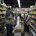 Potret Baru Shanghai Lockdown: Warga Panic Buying-Rak Kosong