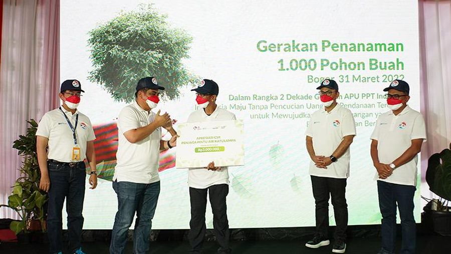 adv_mandiri