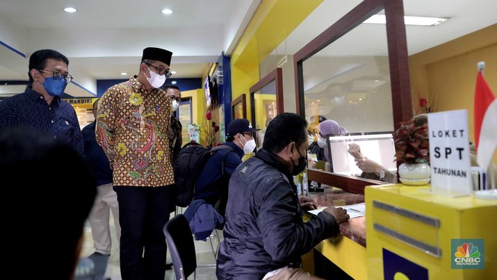 Aturan Diteken Jokowi, Segini Tarif Baru Pajak Karyawan Dll!