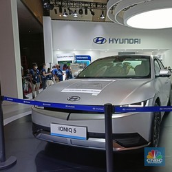 Harga Mobil Listrik Produksi Pertama RI Tembus Rp 700 Jutaan