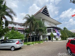 Anggaran Rp 2,4 M untuk Pin Emas-Jas Baru Anggota DPRD Makassar Baru Terpilih