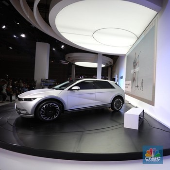 Made in Indonesia! Cek Tampang Elegan Mobil Listrik IONIQ 5