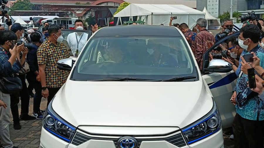 Mobil Listrik Innova (CNBC Indonesia/ Ferry Sandi)