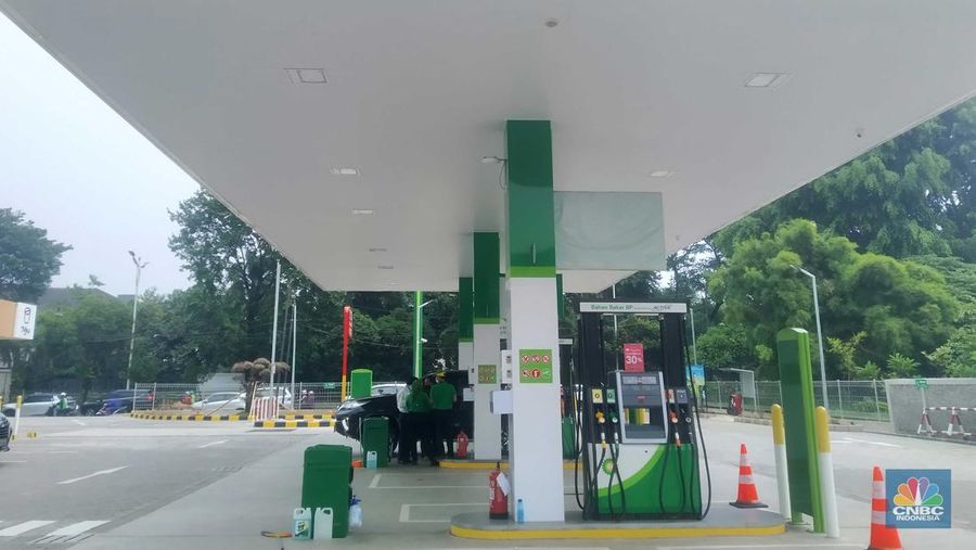 SPBU bp-AKR (CNBC Indonesia/ Muhammad Sabki)