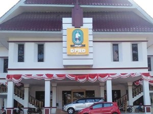 Gerindra Tunjuk Lukman Jabat Ketua DPRD Sinjai Usai Copot Jamaluddin