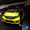 'Penghancur' Avanza Mengganas, Avanza Ditendang Jatuh