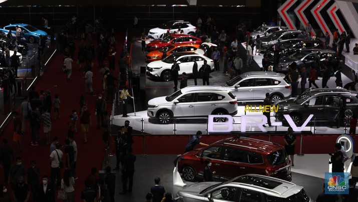 IIMS 2022 di JIExpo, Kemayoran IIMS 2022 di JIExpo, Kemayoran, Jumat (1/4/2022) (CNBC Indonesia/ Tri Susilo)