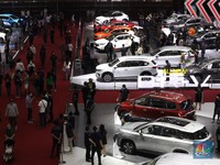 Keren Nih! Ini Deretan Mobil Listrik yang Mejeng di IIMS 2022
