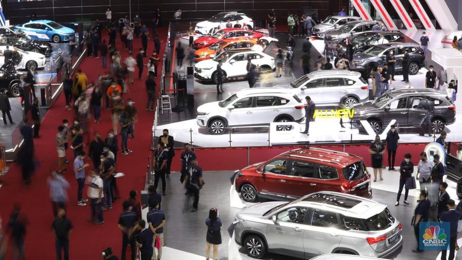 IIMS 2022 di JIExpo, Kemayoran, Jumat (1/4/2022) (CNBC Indonesia/ Tri Susilo)