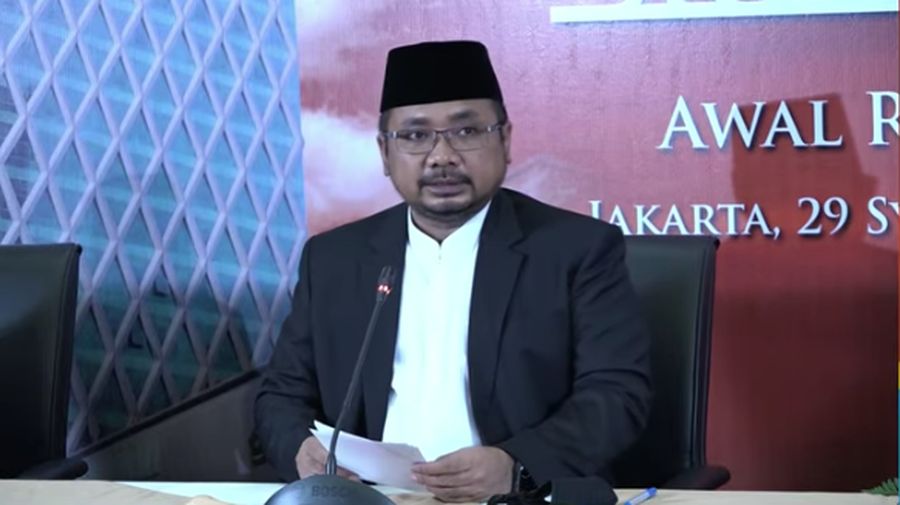 Menteri Agama (Menag) Yaqut Cholil Qoumas Saat Konfresni Pers Sidang Isbat Penetapan 1 Ramadan 1443 H. (Tangkapan Layar Youtube Kemenag RI)