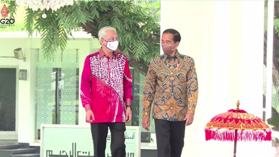 Presiden Joko Widodo Menerima Kunjungan Kerja Perdana Menteri Malaysia, Istana Merdeka,1 April 2022. (Tangkapan Layar Sekretariat Presiden)