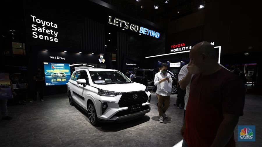 Toyota Veloz (CNBC Indonesia/ Tri Susilo)