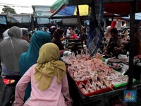 Harga Minyak Goreng Sampai Ikan Naik! Sabar Ya, Mak...