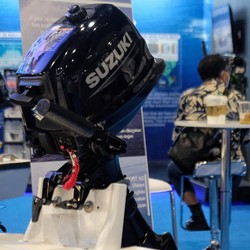 Bukan Cuma Mobil-Motor, Mesin Kapal Juga Hadir di IIMS 2022