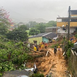Brasil Banjir Bandang dan Longsor, Anak-anak Tewas dan Hilang