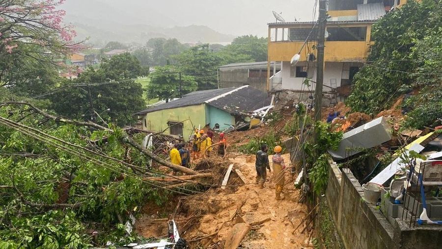 A view shows damage and mudslides caused by heavy rains, in Angra dos Reis, Brazil, April 2, 2022. Reuters.