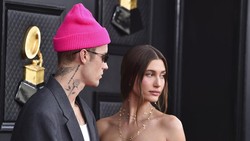 Justin Bieber Unfollow Ayah Mertua, Muncul Spekulasi Tentang Rumah Tangganya