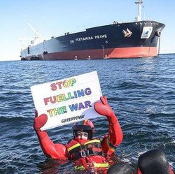 Bukan RI, Ini lho Tujuan Tanker Pertamina Dicegat Greenpeace