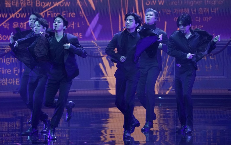BTS tampil dalam acara Grammy Awards Tahunan ke-64 di Las Vegas, Nevada, AS 3 April 2022. (REUTERS/Mario Anzuoni)