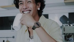 Video Ari Lesmana Nyanyi Ulang Mangu Viral Nih