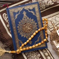 Keren! Perempuan Pimpin Salat Jumat, Tafsir Ulang Al-Quran