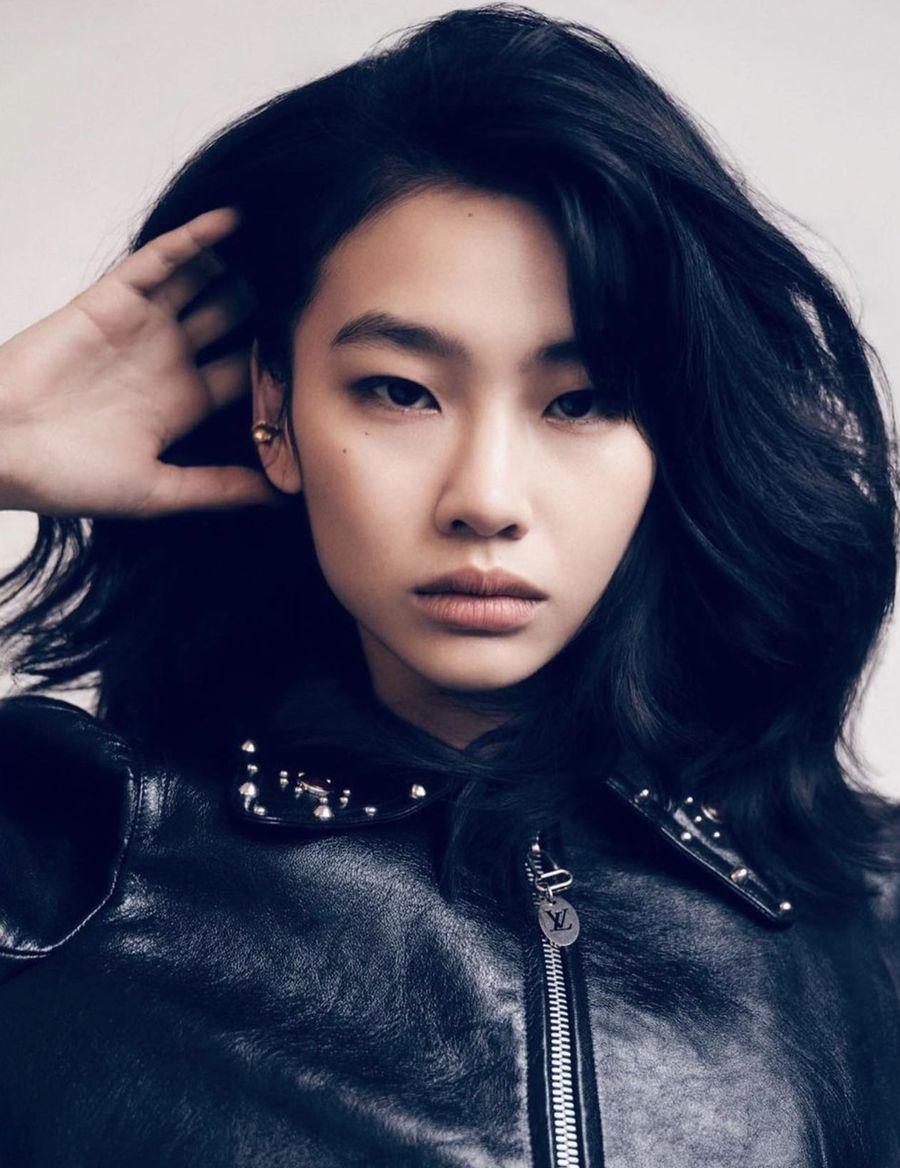 Jung Ho Yeon (Tangkapan layar Instagram hoooooyeony)