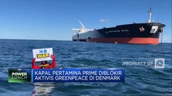Video: Penampakan Kapal Tanker Pertamina Diblokir Greenpeace