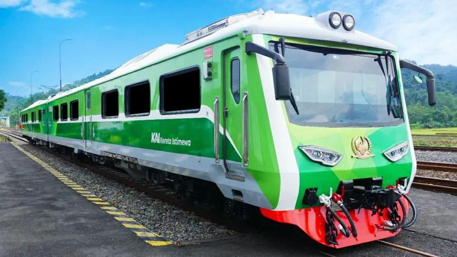 Kereta Api Istimewa (Tangkapan layar Instagram keretaapikita)