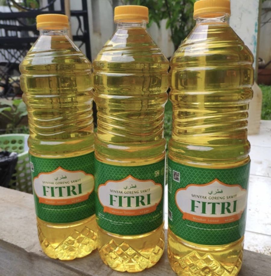Minyak goreng Fitri 1liter/ minyak tropical 1liter (Tangkapan layar Tokopedia)