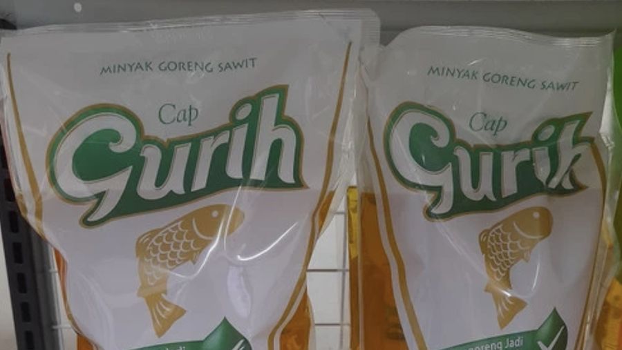 Minyak goreng Fitri 1liter/ minyak tropical 1liter (Tangkapan layar Tokopedia)