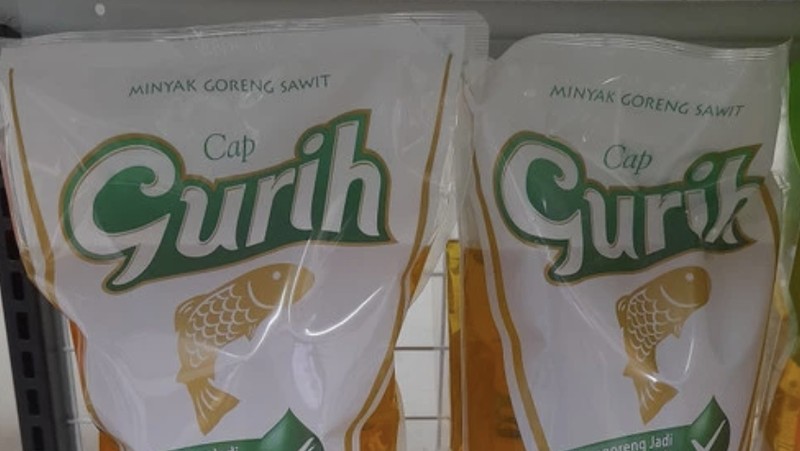 Minyak goreng Fitri 1liter/ minyak tropical 1liter (Tangkapan layar Tokopedia)