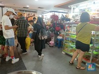 Mal Mangga Dua 'Bangkit dari Kubur', Ramai Tas Mudik Laris!