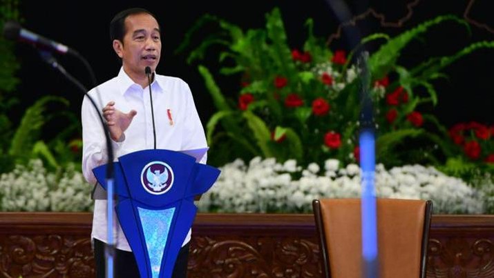 Presiden Joko Widodo menginstruksikan jajarannya untuk terus memantau perkembangan harga-harga komoditas, utamanya pangan dan energi, yang mengalami kenaikan sebagai dampak dari situasi geopolitik di Rusia dan Ukraina. (Dok: Biro Pers Sekretariat Presiden) Presiden Joko Widodo menginstruksikan jajarannya untuk terus memantau perkembangan harga-harga komoditas, utamanya pangan dan energi, yang mengalami kenaikan sebagai dampak dari situasi geopolitik di Rusia dan Ukraina. (Dok: Biro Pers Sekretariat Presiden)
