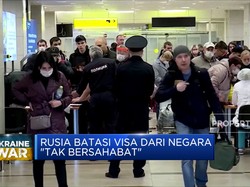 Putin Larang Warga Negara Barat Masuk Rusia